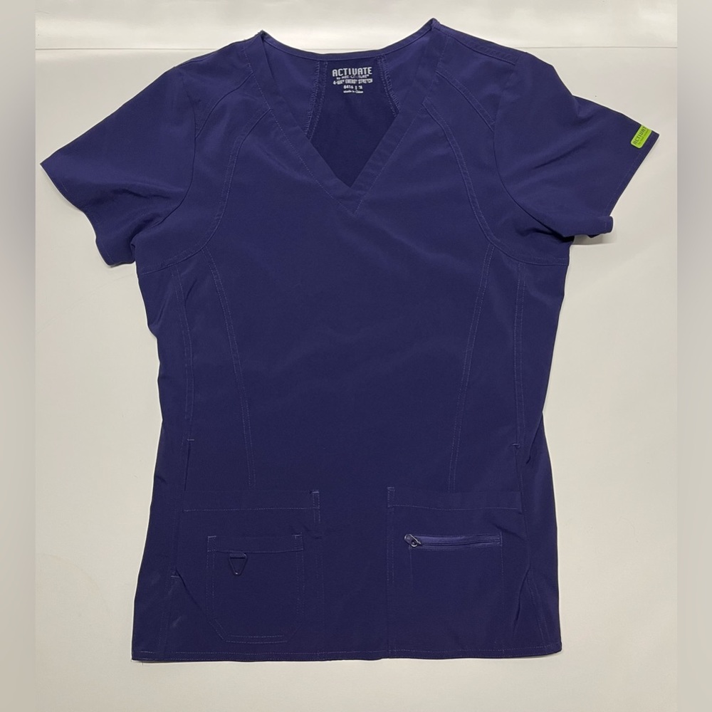Activate Purple scrub Size: M